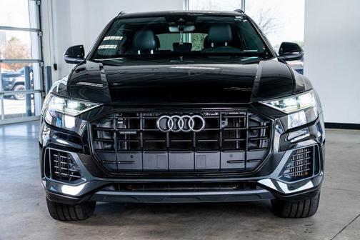 2020 Audi Q8 55 Premium
