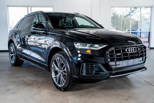 2020 Audi Q8 55 Premium