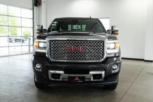 2016 GMC Sierra 2500 Denali