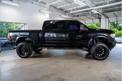 2020 RAM 3500 Limited Mega Cab 4x4 6'4' Box