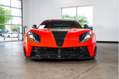 2019 Ferrari 812 Superfast Base