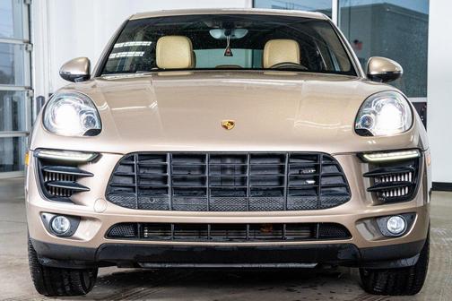 2016 Porsche Macan S