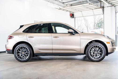 2016 Porsche Macan S