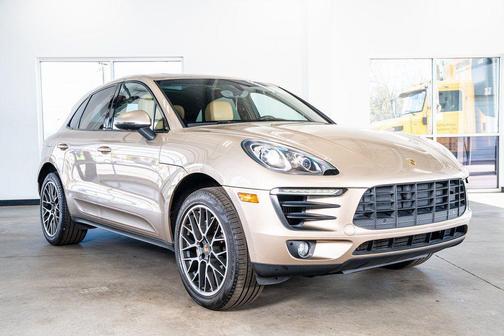2016 Porsche Macan S