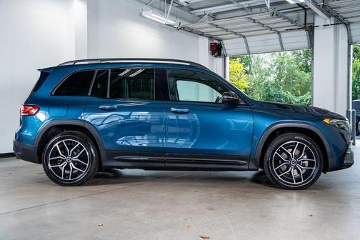 2023 Mercedes-Benz EQB 250 Base