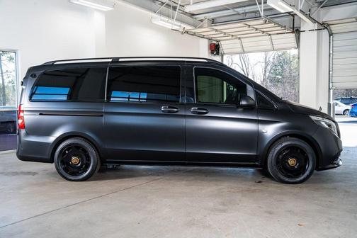 2021 Mercedes-Benz Metris Base