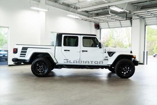 2023 Jeep Gladiator Freedom 4x4