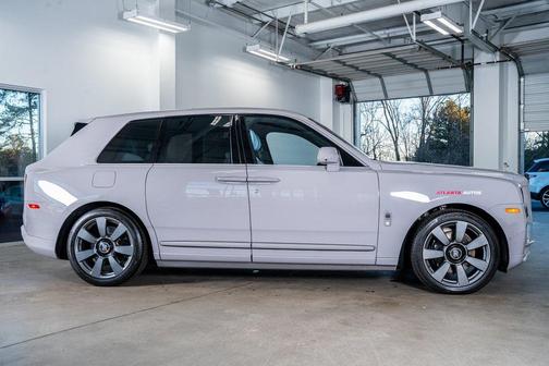 2022 Rolls-Royce Cullinan 