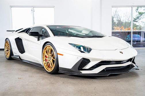 2017 Lamborghini Aventador LP750-4 Superveloce