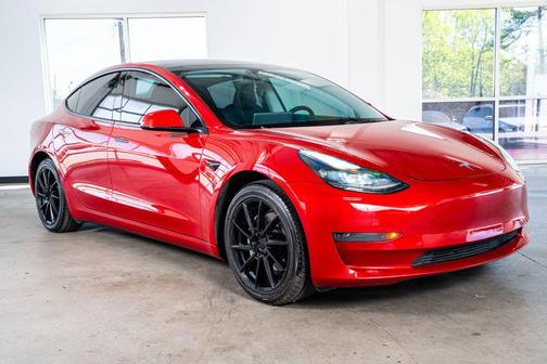 2023 Tesla Model 3 Standard Range
