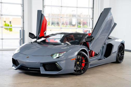 2013 Lamborghini Aventador LP700-4