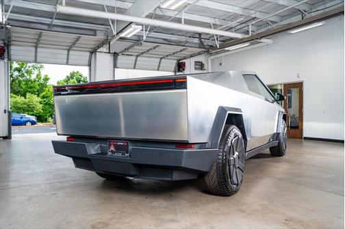 2024 Tesla Cybertruck All-Wheel Drive