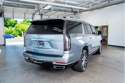 2025 Cadillac Escalade ESV Premium Luxury Platinum