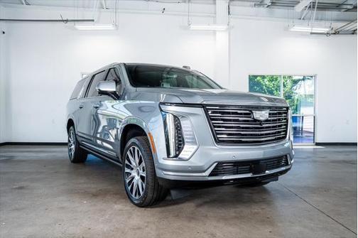 2025 Cadillac Escalade ESV Premium Luxury Platinum