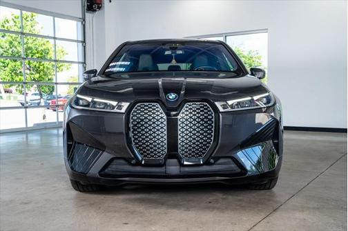 2024 BMW iX xDrive50
