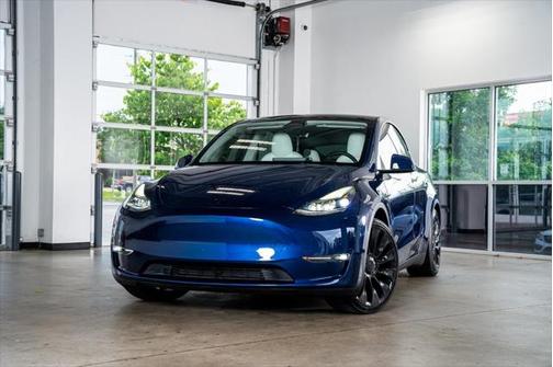 2023 Tesla Model Y Performance Dual Motor All-Wheel Drive