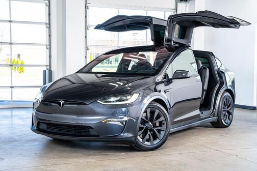 2024 Tesla Model X Long Range
