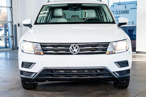 Pure White 2020 Volkswagen Tiguan 2.0T SE 4MOTION
