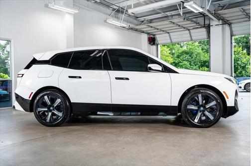 2024 BMW iX xDrive50