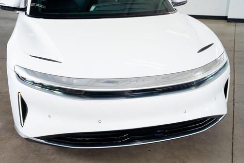 Stellar White Metallic 2024 Lucid Air Pure