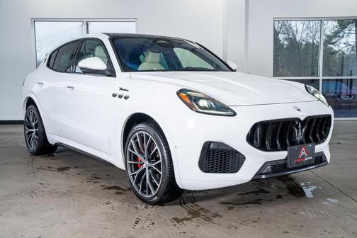 2023 Maserati Grecale Modena