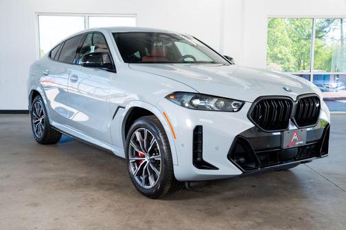 Brooklyn Grey Metallic 2025 BMW X6 M60i