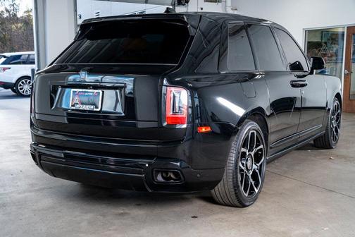 2023 Rolls-Royce Cullinan 