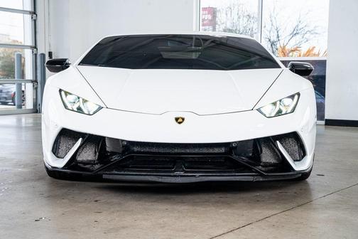 2018 Lamborghini Huracan Performante