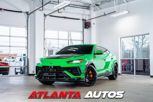 2023 Lamborghini Urus Performante