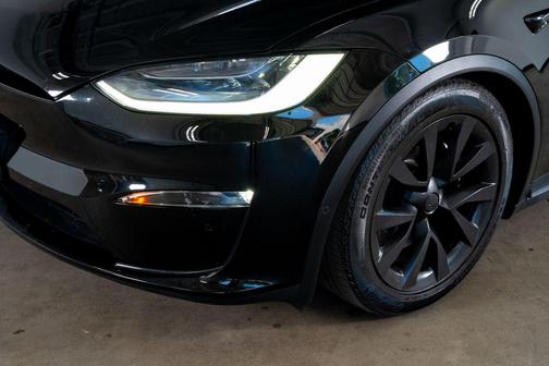 Solid Black 2023 Tesla Model X Base