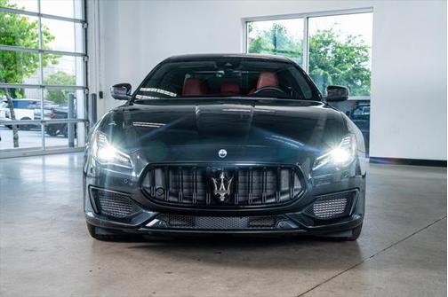 2023 Maserati Quattroporte Trofeo