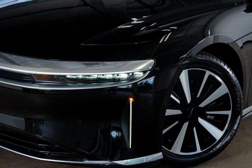 Infinite Black Metallic 2024 Lucid Air Pure