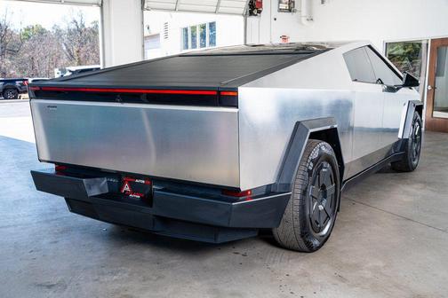 2025 Tesla Cybertruck All-Wheel Drive