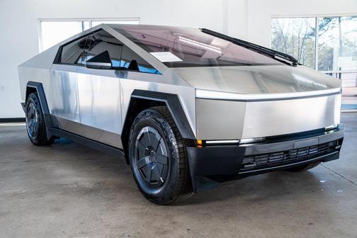 2025 Tesla Cybertruck All-Wheel Drive