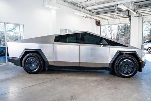 2025 Tesla Cybertruck All-Wheel Drive