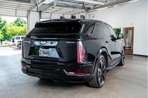 2025 Cadillac Escalade IQ Sport 2