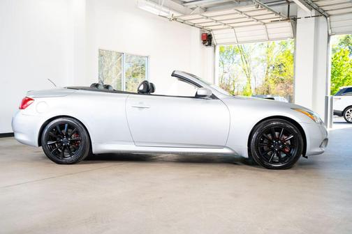 2013 INFINITI G37 Base