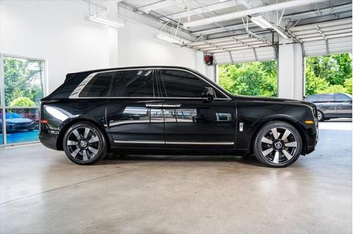 2020 Rolls-Royce Cullinan Base