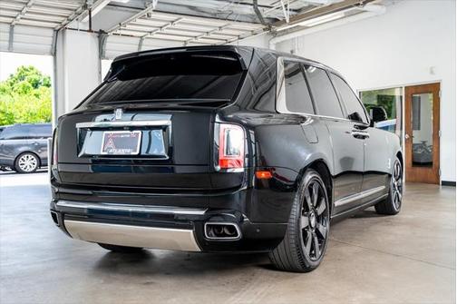 2020 Rolls-Royce Cullinan Base