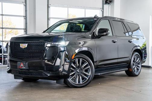 2023 Cadillac Escalade Sport