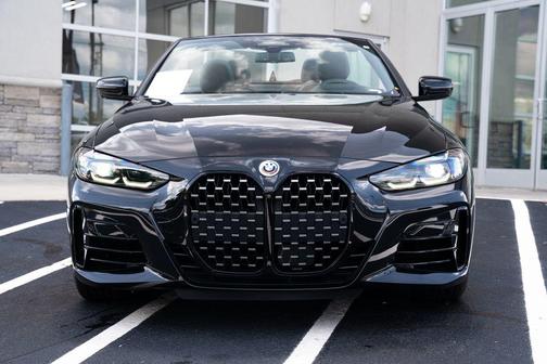 Black Sapphire Metallic 2023 BMW M440 i xDrive