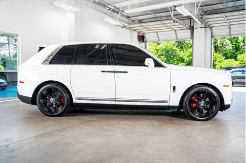 2021 Rolls-Royce Cullinan Base