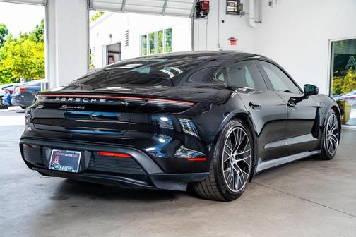 2021 Porsche Taycan 4S