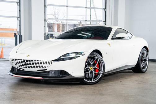2023 Ferrari Roma Base