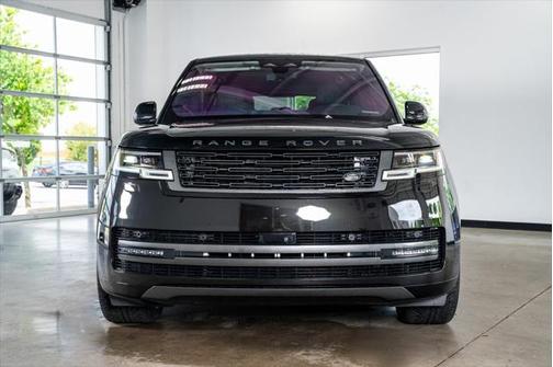 2023 Land Rover Range Rover P530 SE