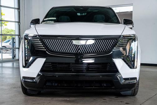 2025 Cadillac Escalade IQ Sport 1