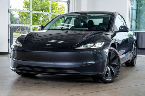 2024 Tesla Model 3 Long Range