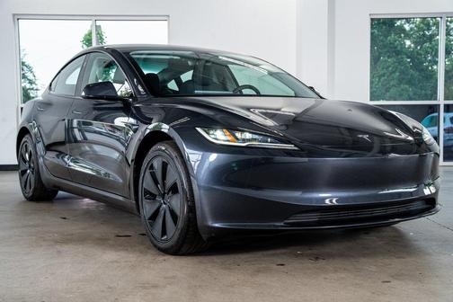2024 Tesla Model 3 Long Range