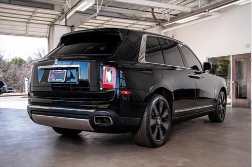 2022 Rolls-Royce Cullinan Base