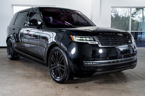 2023 Land Rover Range Rover P530 SE